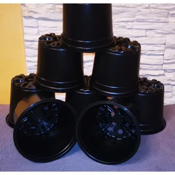 Cserép 10,5 cm kerek  Cserép 10,5 cm kerek